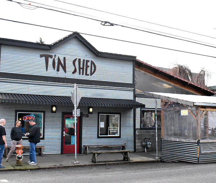 ポートランド・アルバータストリート Tin Shed Garden Cafe