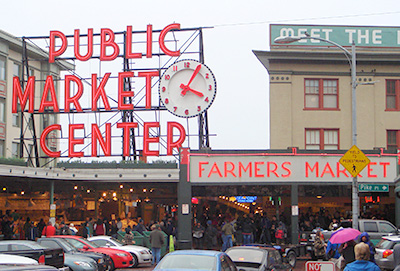 パイクプレイス マーケットの基本情報 スターバックス1号店など シアトル観光スポット